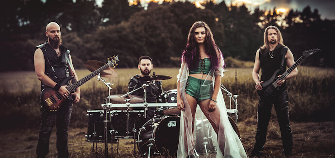 SURMA vydala svůj první singl