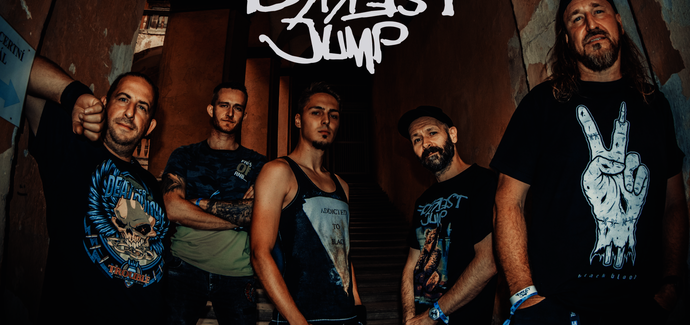 #ČERNÁ a Forrest Jump