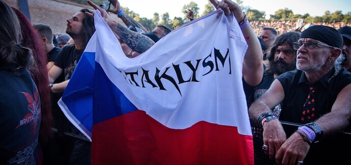 Nový singl Kataklysm obsadil první příčky hitparád! V srpnu live na Brutal Assault!