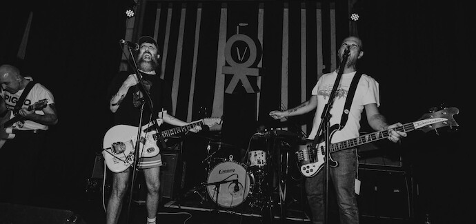 rozhovor s Low Standards, High Fives