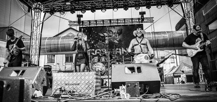 Rozhovor se skupinou Rasmane