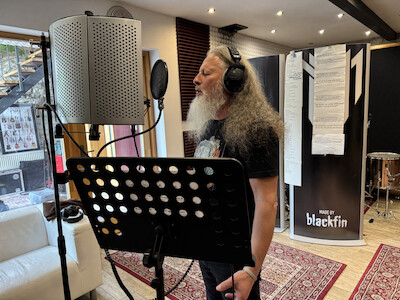 Solar System vydávají temný videoklip