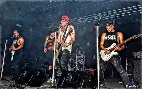 dvojitý rozhovor s HardCore kapelama