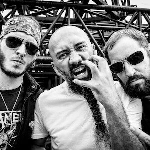 rozhovor se skupinou Lomor