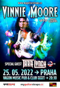 VINNIE MOORE